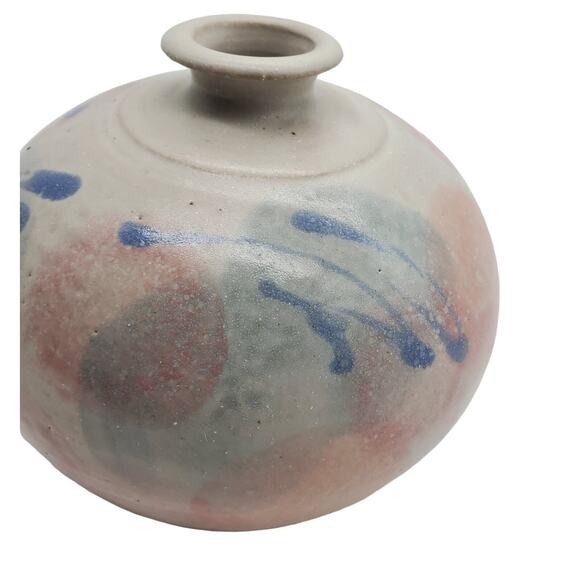 Retro Squat Art Studio Pottery Vase Pastel Gray Pink Abstract Signed Ceramic Pot - Picture 8 of 9